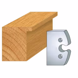 Jeu de 2 fers Hauteur 50mm Entr'axe 24mm Epaisseur 5,5mm Feuillure 50mm Fers réaffutables Se monte sur porte outils 50mm entr ...
