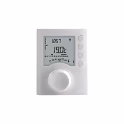 Description générale Le thermostat programmable filaire Tybox 127 de Delta Dore est conçu pour réguler le chauffage des chaud ...