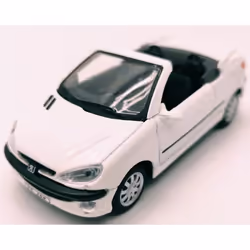Voiture miniature - HTC - 206 CC - Blanc - 1/43 Cararama