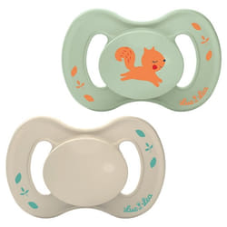 Luc et Léa Nature 2 Sucettes Anatomiques Téterelle Extra-Fine 6-18 Mois - Modèle : Vert Écureuil et Taupe