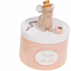 Petite boîte à dents de lait souris et pomme rose Matière : Résine Dimensions hors souris : Hauteur 4 cm × Diamètre 5 cm Cett ...