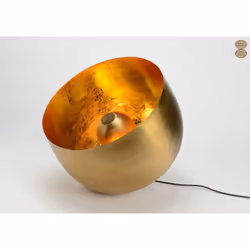 Moderne et tendance, cette lampe à poser originale sublimera votre maison, elle apportera une touche d'élégance à votre décor ...