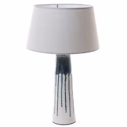 La lampe Malte de chez Amadeus est un véritable chef-d'œuvre en termes de design et de qualité. Elle est dotée d'un pied en g ...