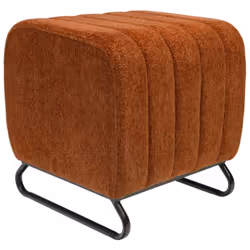 Découvrez l'élégance intemporelle du tabouret Eli rouge, une pièce de mobilier à la fois chic et fonctionnelle. Compact (40 x ...