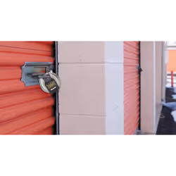 MASTER LOCK Cadenas Excell disque en zinc d'une largeur de 70 mm avec anse protge ; combinaison programmable