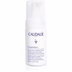 Vous voulez rendre votre routine de nettoyage plus efficace&nbsp;? La serviette démaquillanteCaudalie Vinoperfect aide à mieu ...