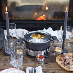 Livoo DOC264 appareil à fondue, raclette et wok 1,8 L 8 personne(s)