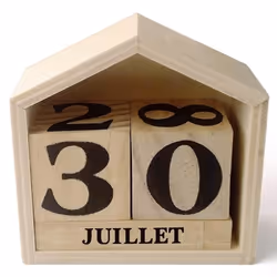 Calendrier perpétuel en bois maisonnette - 73 x 8 x 34 cm