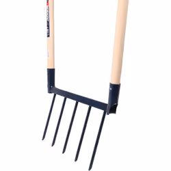 Description générale L'eco'Biofourche SPEAR & JACKSON, avec ses 5 dents, est conçue pour décompacter la terre sans la retourn ...