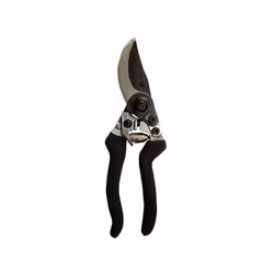En aluminium. Robuste. Idéal pour les activités générales de taille et la coupe du bois vert, muni de lame en acier trempé av ...