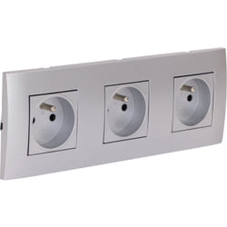 Zenitech - Triple prise encastrée + plaque de finition Kalya - Argent