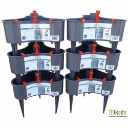 Description : en plastique recyclé. Capacité 2 L. Section centrale 26*26 mm pour mise en place du tuteur. 2 bouchons amovible ...