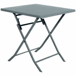 Particulièrement adaptée aux petits espaces, la table de jardin pliante carrée "GREENSBORO" Hespéride est un incontournable d ...