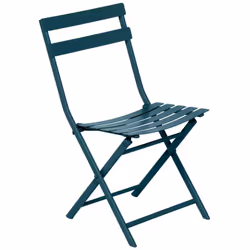 Description générale La chaise extérieure en métal Greensboro de couleur bleu pétrole est idéale pour votre jardin. Conçue pa ...