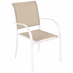 Description générale Le fauteuil empilable de la collection PIAZZA de la marque HESPERIDE est conçu pour l'extérieur, alliant ...