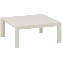 Lignes sobres et graphiques pour la table basse carrée "Evasion" Hespéride. Un indispensable de l'été Pratique et bien pensée ...