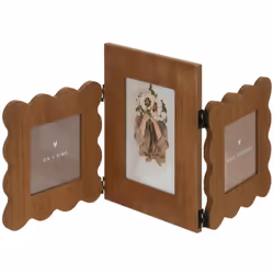Authentique et convivial, le pêle-mêle "Briana" Atmosphera est l'accessoire rêvé pour personnaliser un univers aux accents ro ...