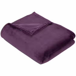 Le plaid en flanelle "Ollis" Atmosphera vous enveloppera de douceur pendant vos soirées hivernales. Avec sa jolie couleur, ce ...
