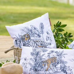 Coussin déco d extérieur Maoria motif tigre 40 x 40cm en polyester - Hespéride