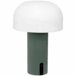 Pratique et bien pensée, la lampe USB d'extérieur LED "Jany" Atmosphera offre un design épuré. Ses petites dimensions permett ...