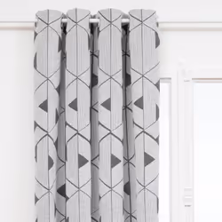 Le rideau "Maloe" Atmosphera et ses motifs graphiques vous permettront de créer une ambiance cosy dans un salon comme dans un ...