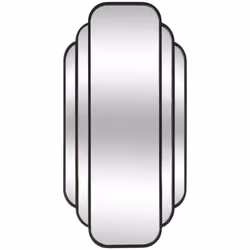 Craquez pour l'allure poétique du miroir en métal Benedita Atmosphera. Ce grand miroir en métal peut s'accrocher au mur à l'h ...