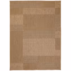 D'inspiration ethnique, le tapis d'extérieur "Luka" Atmosphera obéit à un petit format rectangulaire standard qui conviendra ...