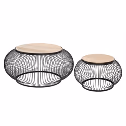 Vous aimez les objets à la fois décoratifs et utiles ? Ce set de 2 tables basses en métal et manguier Atmosphera va vous comb ...