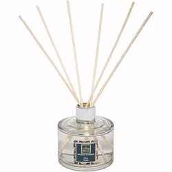 Diffuseur de parfum senteur fève de tonka et ses 6 bâtons de diffusions. Pour une durée de diffusion de 4 semaines. Dimension ...