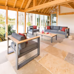 Vous voulez vous offrir du mobilier d'extérieur harmonieux ? Découvrez le salon de jardin "EMPERIA" Hespéride ! Tout en un Le ...