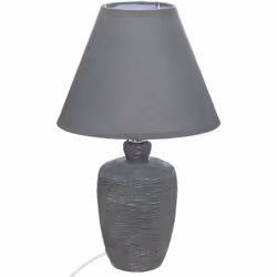 Si vous voulez un éclairage d'appoint sobre et classique, nous avons la solution avec la lampe "Balvy" Atmosphera. La sobriét ...