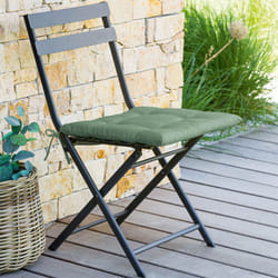 Galette de chaise carrée 4 points Korai vert olive 40x40x4cm en polyester - Hespéride