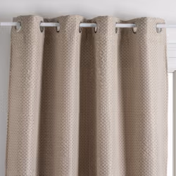 Avec le rideau occultant "Mattone" Atmosphera, faites le choix d'une décoration utile et design. Une simplicité universelle L ...