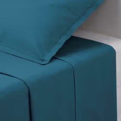 Laissez-vous séduire par le drap plat en coton Atmosphera. Doux et léger Ce drap uni deux personnes existe dans une large gam ...