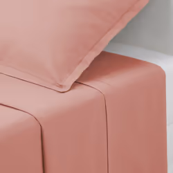 Laissez-vous séduire par le drap plat en coton Atmosphera. Doux et léger Ce drap uni deux personnes existe dans une large gam ...