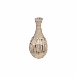 Description générale Ajoutez une touche de style à votre décoration intérieure avec ce vase en rotin de la marque Atmosphera. ...