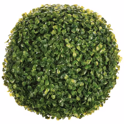 Ajoutez un peu de vert à votre décoration intérieure lui donnera le petit peps qui lui manque. Avec cette boule de buis artif ...