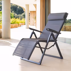 Chaise longue Decima de marque Hespéride.Hespéride revisite les classiques du jardin et vous propose cette chaise longue dans ...