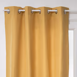 Le rideau "Clem" Atmosphera habillera vos fenêtres avec style. Simplicité et élégance Le rideau "Clem" est en polyester non d ...