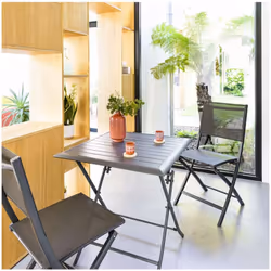 Description générale La table de jardin pliante Azua de marque Hespéride est conçue pour deux personnes. Fabriquée en alumini ...