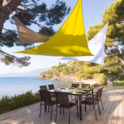 Voile d ombrage anori - Hespéride. Couleur : Emeraude. Matière principale : Aluminium. Longueur : 300.00 cm. Largeur : 300.00 ...