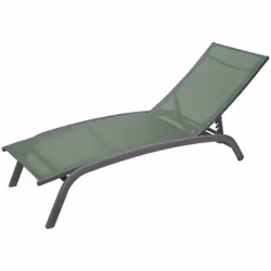 Indispensable pour se prélasser au bord d'une piscine comme dans un jardin, le transat "BONAO" Hespéride est une invitation à ...