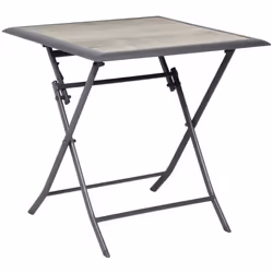 Pensée pour les petits espaces, la table de jardin pliante carrée "AZUA" Hespéride trouvera très vite sa place sur un balcon ...
