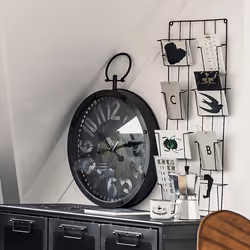 Pendule en métal à gousset gris D45