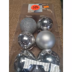 6 Boules de Noël argentées - Fééric Lights & Christmas Ces 6 Boules de Noël argentées de la marque Fééric Lights & Christmas ...