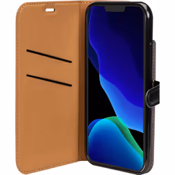 Protection Folio iPhone 13 Pro Max Bigben Wallet avec languette Noir