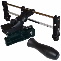 Affûteuse manuelle pour chaînes de tronçonneuse, se fixe sur le Guide de la machine. Livrée sans lime.