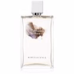 Succombez à la magie blanche. Sa pureté absolue est parfaitement exprimée par l’eau de parfum unisexe Reminiscence Patchouli  ...