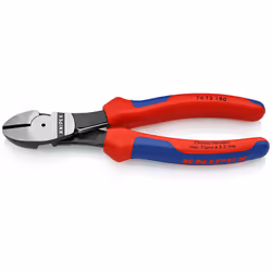 Cette pince coupante de côté de la marque Knipex bénéficie d'une puissance de coupe élevée grâce à la parfaite adaptation de ...