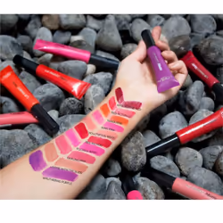 L'Oréal Paris - Rouge à Lèvres Liquide Infaillible Lip Paint Matte - 205 Apocalypse Red